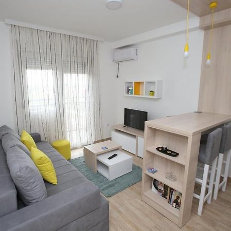 Ferienwohnung Fast Sleep & Go 3 Paraćin Exterior foto