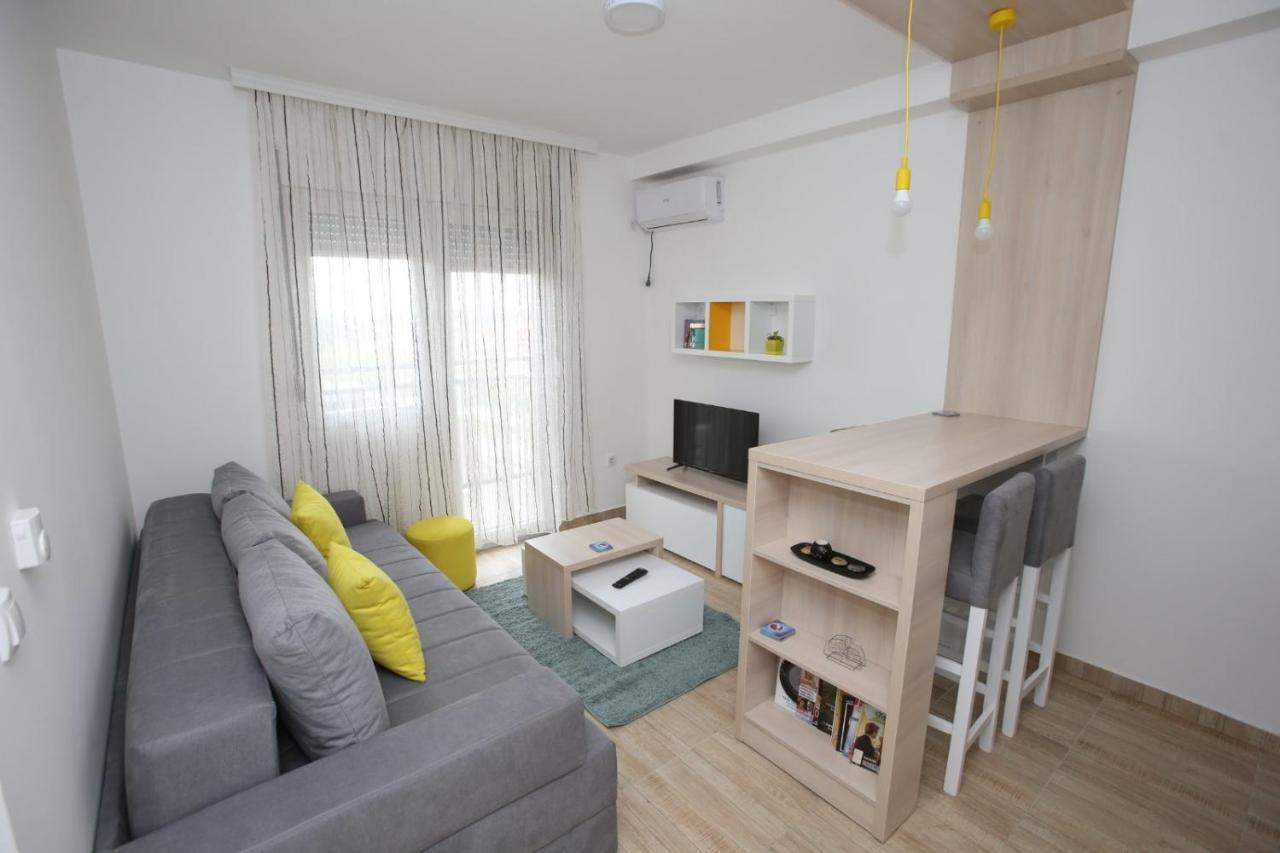Ferienwohnung Fast Sleep & Go 3 Paraćin Exterior foto