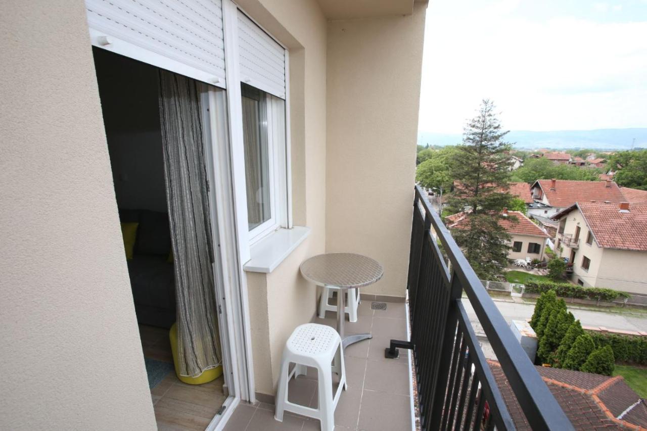 Ferienwohnung Fast Sleep & Go 3 Paraćin Exterior foto